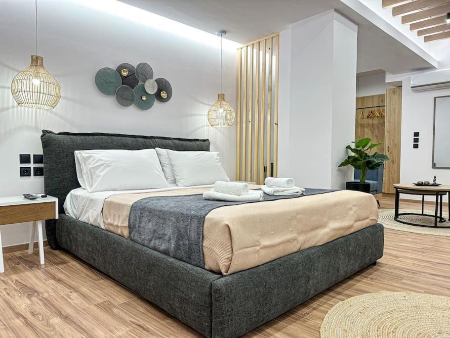 Oasis Luxury Apartments 埃雷特里亚 外观 照片