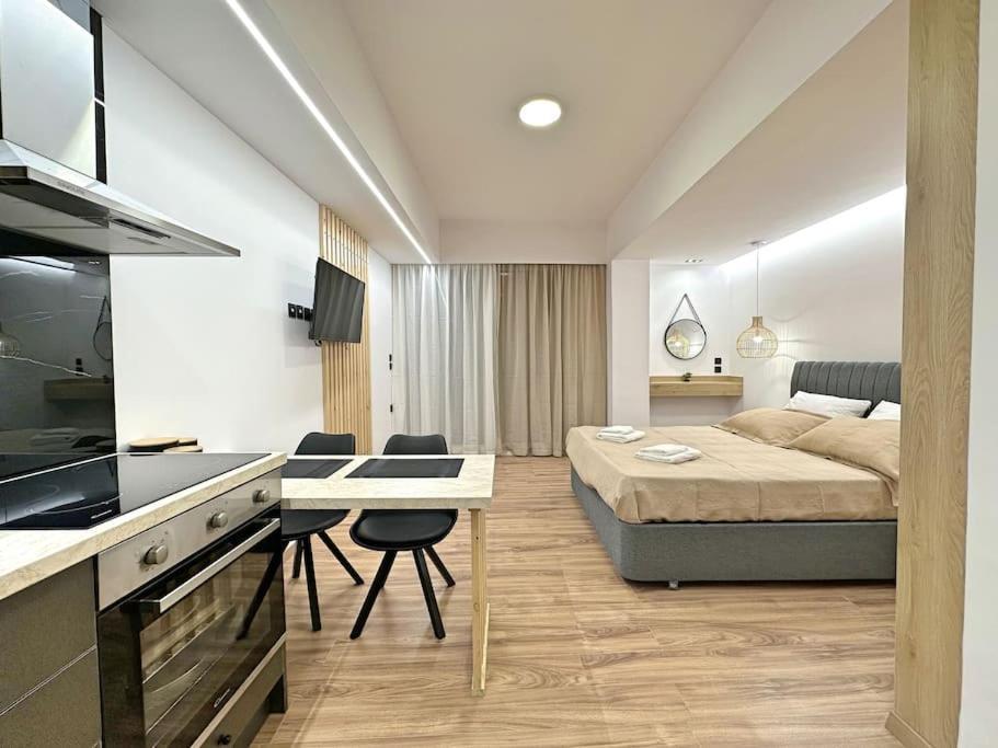 Oasis Luxury Apartments 埃雷特里亚 外观 照片