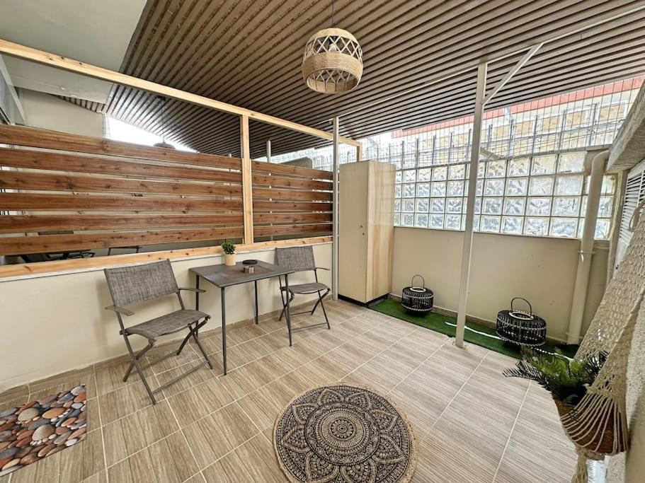Oasis Luxury Apartments 埃雷特里亚 外观 照片