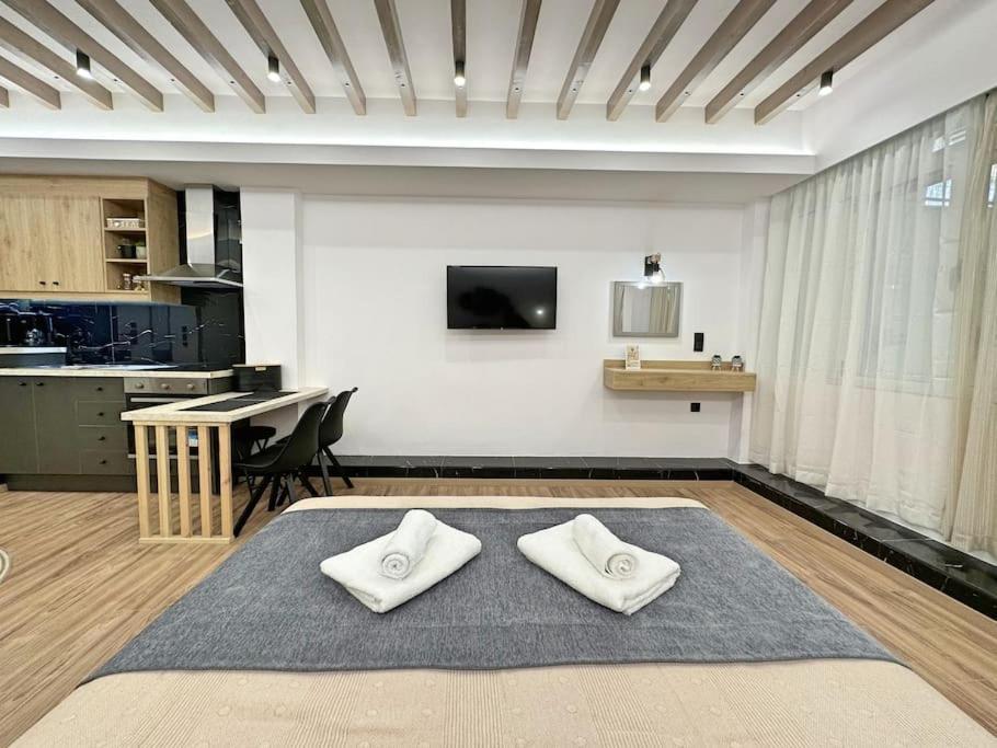 Oasis Luxury Apartments 埃雷特里亚 外观 照片