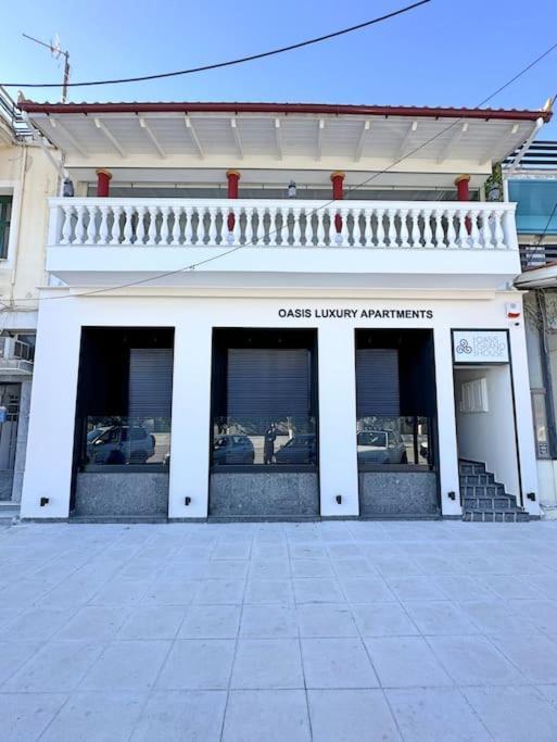 Oasis Luxury Apartments 埃雷特里亚 外观 照片