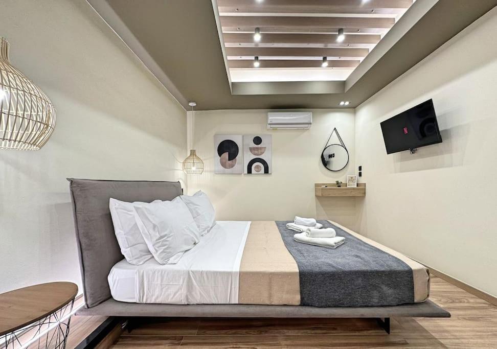 Oasis Luxury Apartments 埃雷特里亚 外观 照片
