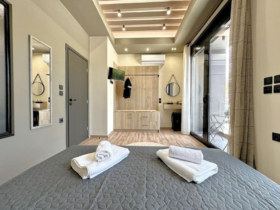 Oasis Luxury Apartments 埃雷特里亚 外观 照片