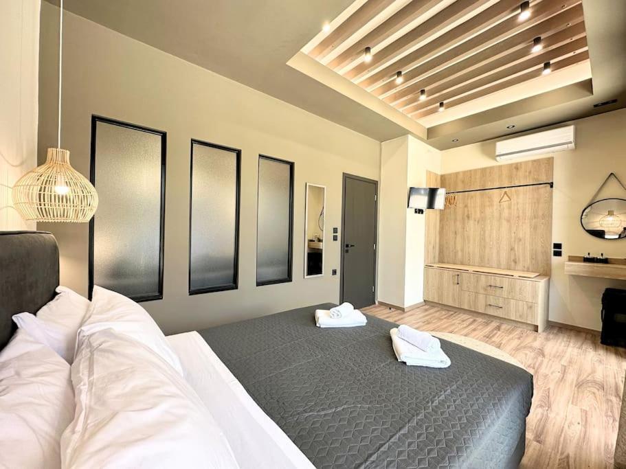 Oasis Luxury Apartments 埃雷特里亚 外观 照片