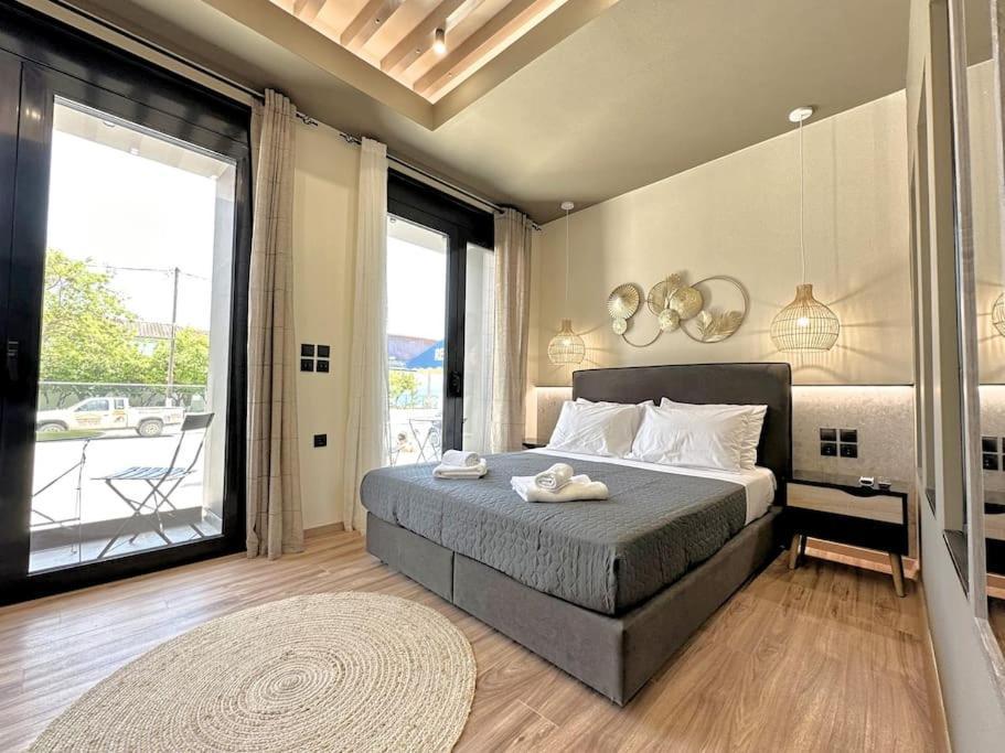 Oasis Luxury Apartments 埃雷特里亚 外观 照片